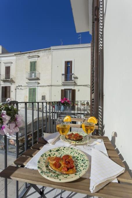 Apartament Dimora Donna Vittoria Bari Zewnętrze zdjęcie
